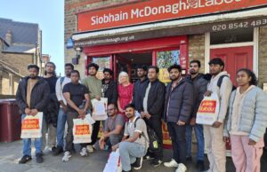 இனப்படுகொலைக்கு நீதி கோரும் Dame Siobhain McDonagh MPக்கு ஆதரவாக தமிழ் இளையோர் தேர்தல் பிரச்சாரம்!